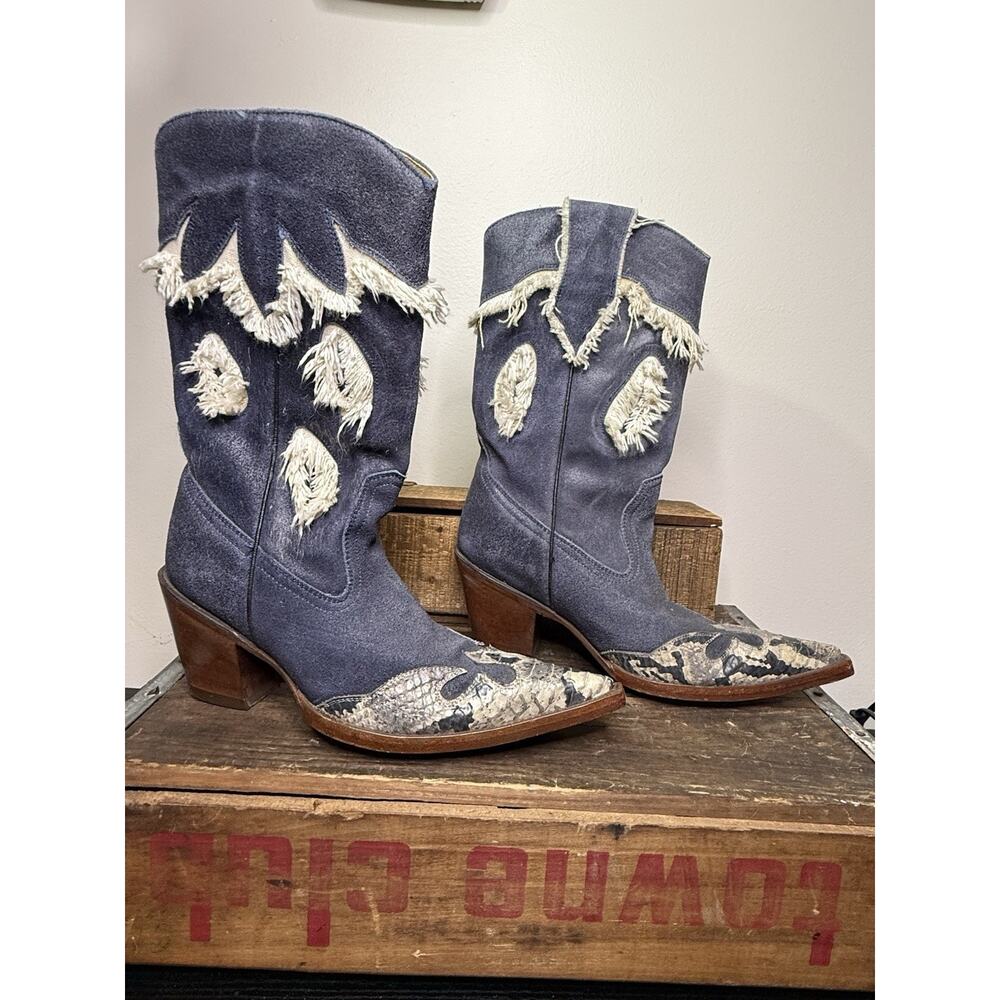 Rare RUDEL Point Toe Western Boots Women's 5E Blue Seude With White Fringe